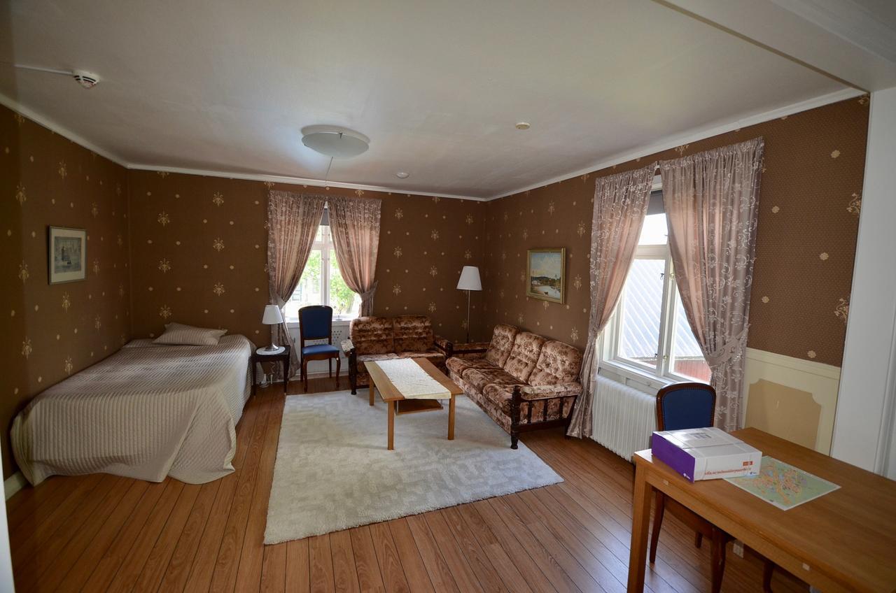 Husby Waerdshus Hotel Dala Husby Buitenkant foto
